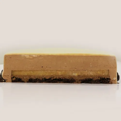 Bolo de Chocolate com mousse Gianduia e gelatinado de laranja